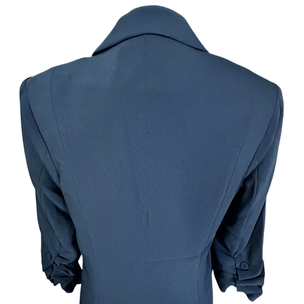 NEW Cinq à Sept Crepe Khloe Blazer 8 Navy Ruched Button Sleeve Closet Essential - Picture 7 of 16